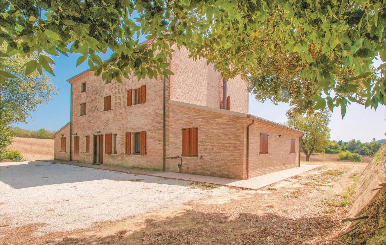 Strada Dei Condotti Πέζαρο Εξωτερικό φωτογραφία